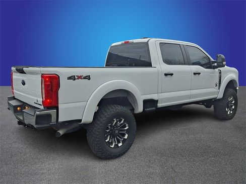 Used 2024 Ford F250 XL w/ XL Off-Road Package image 4