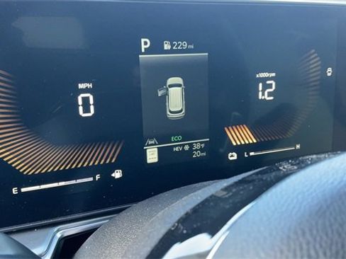 Certified 2025 Kia Sorento EX w/ EX Panoramic Sunroof Package image 22