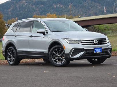 Used 2022 Volkswagen Tiguan SE