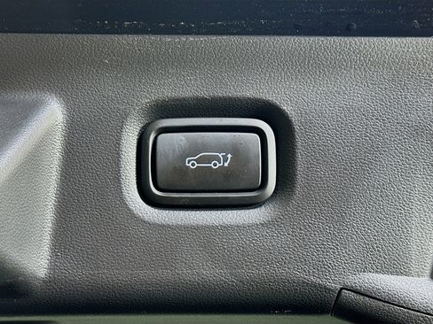 Used 2024 Hyundai Ioniq 5 SEL image 28