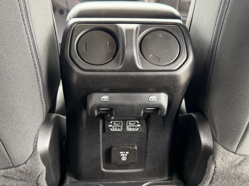 Used 2021 Jeep Gladiator Sport AWD/4WD image 33