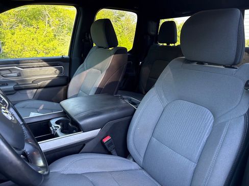 Used 2022 RAM 1500 Big Horn AWD/4WD image 10
