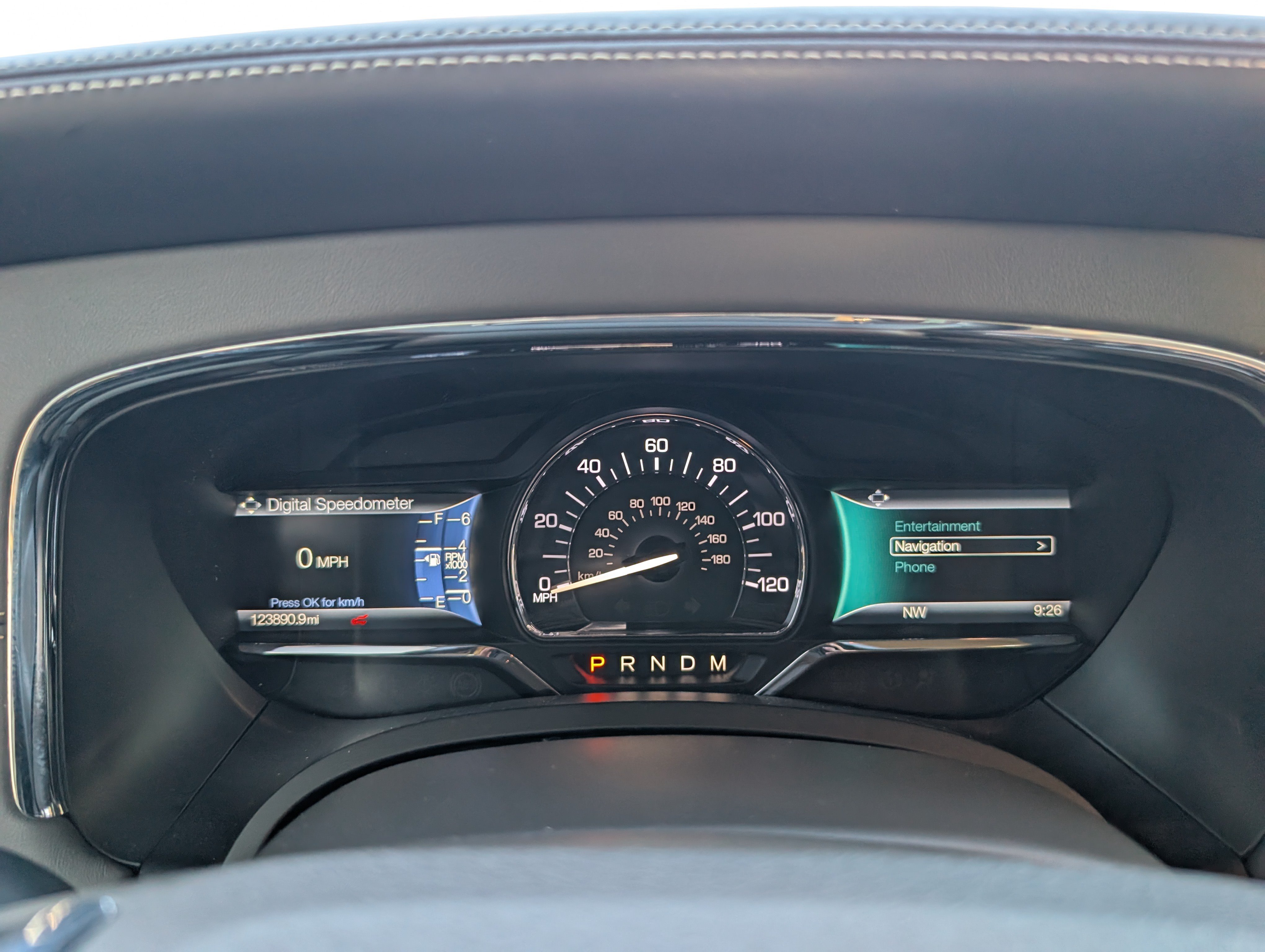 Used 2017 Lincoln Navigator Reserve AWD/4WD image 19