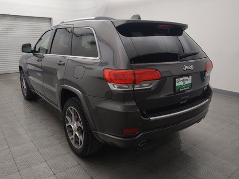 Used 2018 Jeep Grand Cherokee Limited RWD image 5