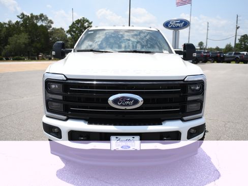 New 2026 Ford F250 Platinum AWD/4WD image 4