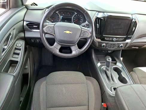 Used 2018 Chevrolet Traverse LT image 21