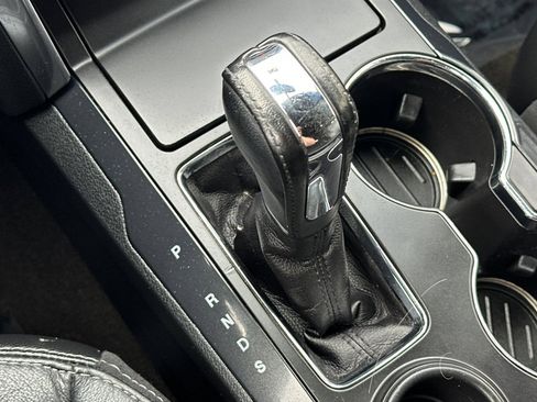 Used 2017 Ford Explorer Limited FWD image 25
