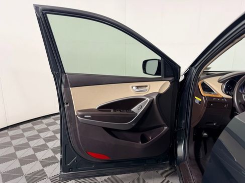Used 2014 Hyundai Santa Fe Sport w/ Premium Equipment Package 03 image 25