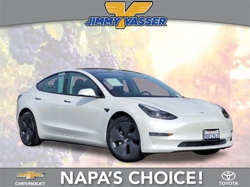 Used 2022 Tesla Model 3 Long Range image 1