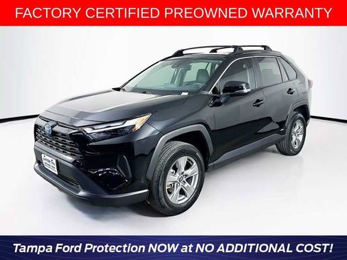 Used 2022 Toyota RAV4 XLE w/ Convenience Package AWD/4WD image 1