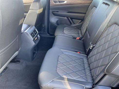 New 2026 Volkswagen Atlas SEL Premium R-Line image 13