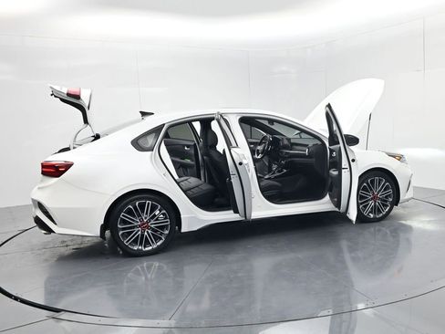 Certified 2024 Kia Forte GT w/ GT2 Package image 49