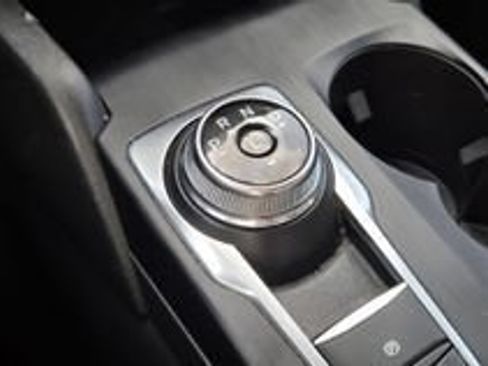 Used 2025 Ford Escape ST-Line AWD/4WD image 23