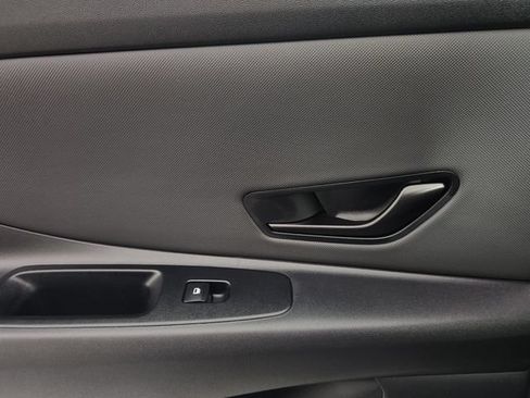 Certified 2026 Hyundai Elantra SEL Sport Premium FWD image 16