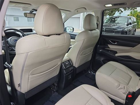 Used 2021 Subaru Ascent Premium w/ Convenience Package AWD/4WD image 15