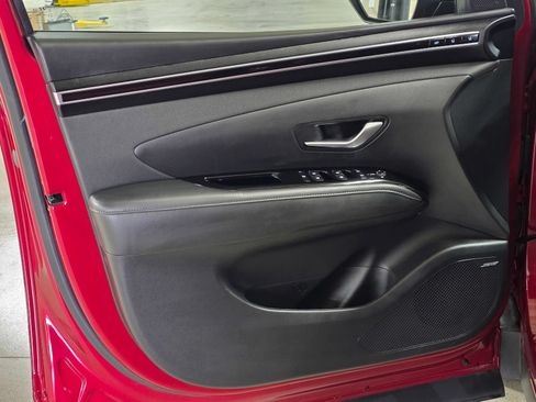 Used 2024 Hyundai Tucson Limited FWD image 20