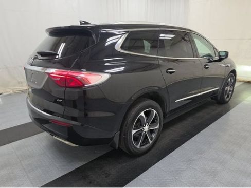 Used 2022 Buick Enclave Essence w/ Sport Touring Edition AWD/4WD image 2