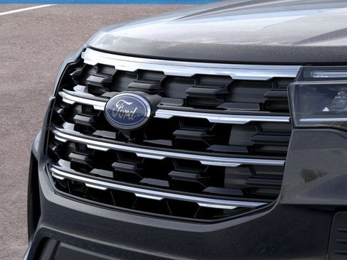 New 2026 Ford Explorer Active RWD image 46
