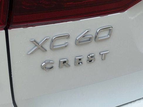 New 2026 Volvo XC60 B5 Core w/ Climate Package AWD/4WD image 6