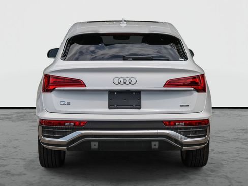 New 2025 Audi Q5 2.0T Premium Plus AWD/4WD image 7