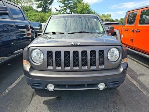 Used 2017 Jeep Patriot High Altitude AWD/4WD image 2