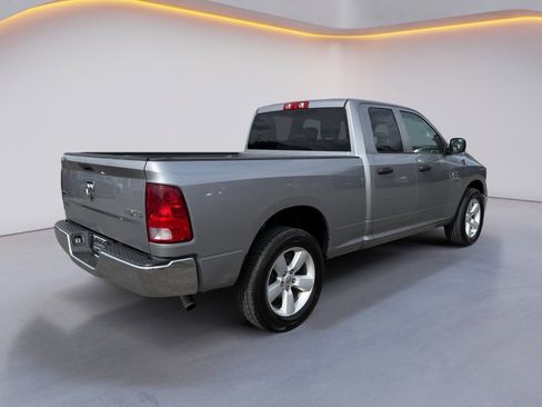 Used 2024 RAM 1500 Classic SLT image 3