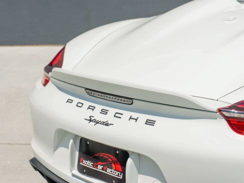 Used 2016 Porsche Boxster Spyder RWD image 42