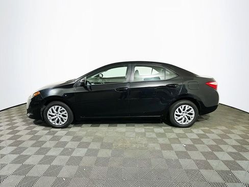 Used 2019 Toyota Corolla LE image 5