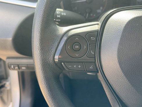 Used 2024 Toyota Corolla LE image 15