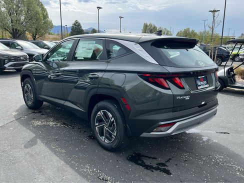 New 2026 Hyundai Tucson Blue SE AWD/4WD image 11