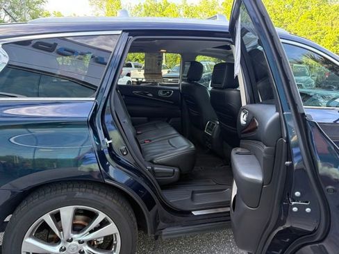 Used 2015 INFINITI QX60 FWD w/ Deluxe Touring Package image 29