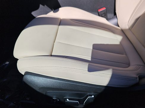 New 2026 BMW 330i Sedan w/ Premium Package image 30