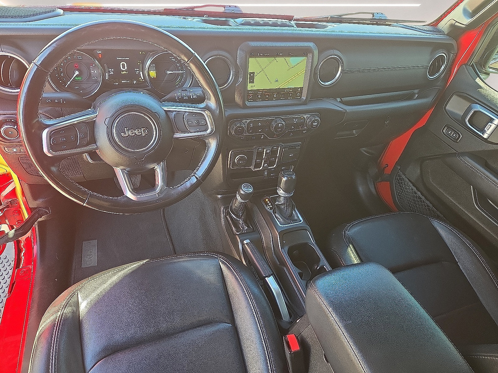 Used 2022 Jeep Wrangler Unlimited Sahara w/ Cold Weather Group AWD/4WD image 6