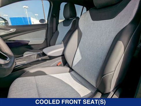 New 2025 Volkswagen ID.4 Pro image 12