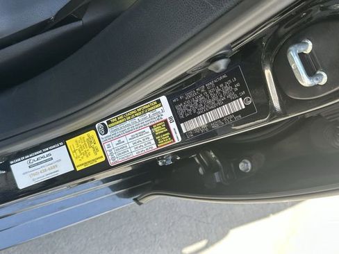 Used 2022 Lexus ES 300h w/ Accessory Package image 35