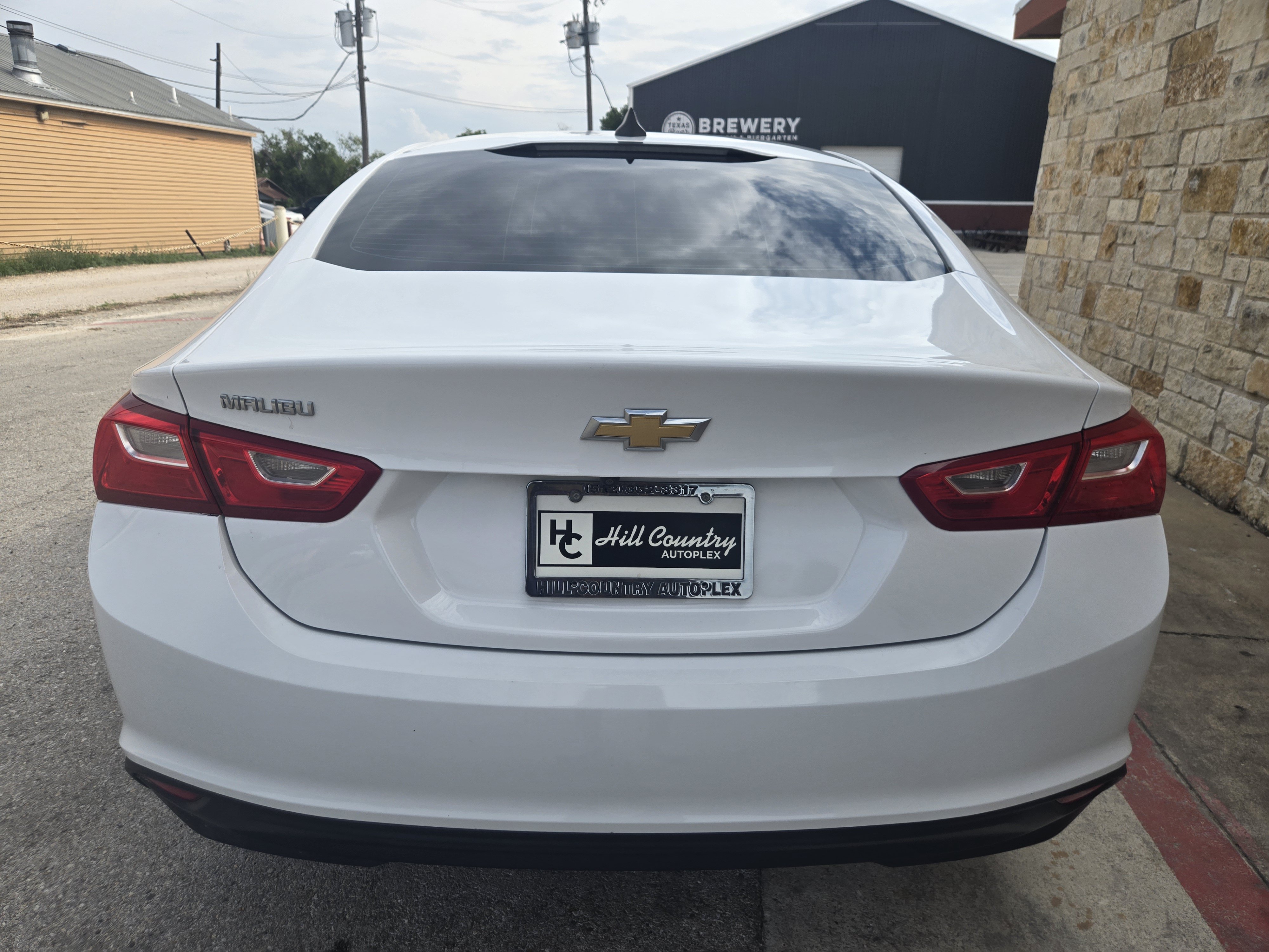 Used 2020 Chevrolet Malibu LS FWD image 17