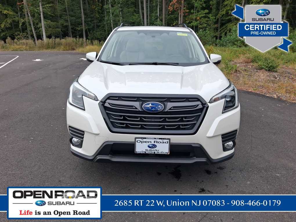 Used 2023 Subaru Forester Limited AWD/4WD image 8