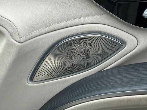 Certified 2023 Mercedes-Benz EQS 580 4MATIC Sedan image 19