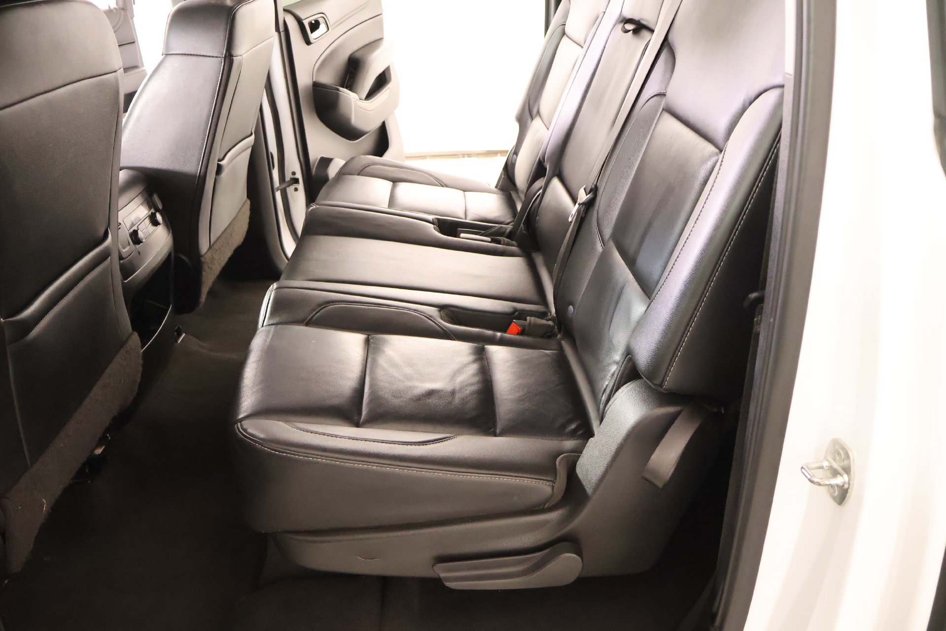 Used 2020 Chevrolet Suburban LT AWD/4WD image 12