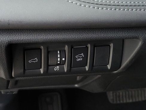 Certified 2024 Subaru Outback Limited image 23