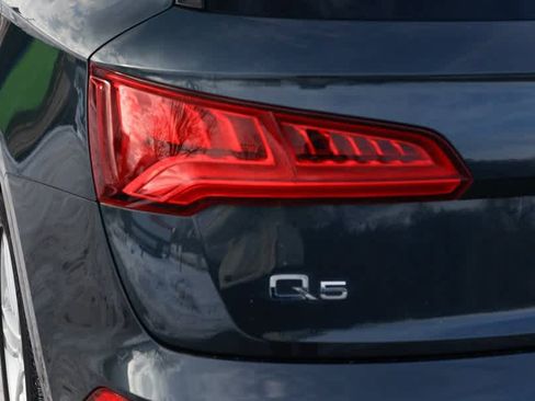 Used 2020 Audi Q5 2.0T Premium Plus w/ Premium Plus Package image 14