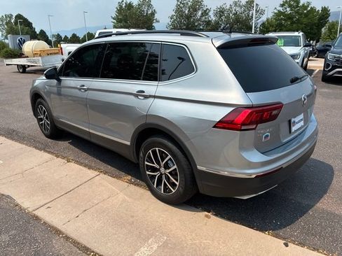 Used 2021 Volkswagen Tiguan SE AWD/4WD image 4