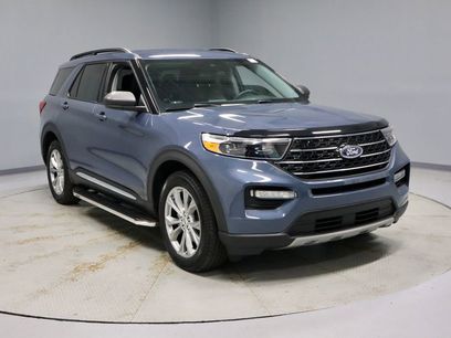 Certified 2021 Ford Explorer XLT w/ Equipment Group 202A