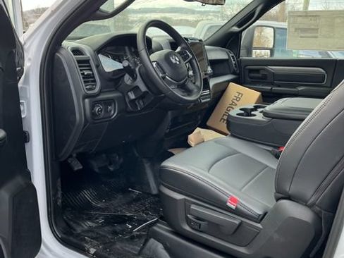New 2026 RAM 3500 Tradesman AWD/4WD image 3