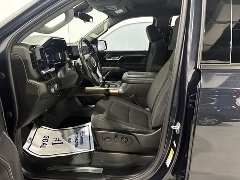 Used 2022 GMC Sierra 1500 Elevation AWD/4WD image 15