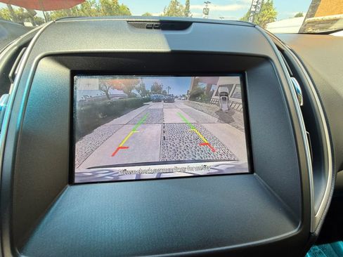 Used 2020 Ford Edge SEL w/ Convenience Package FWD image 35