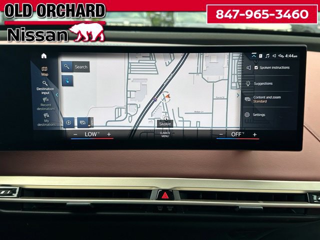 Used 2023 BMW iX xDrive50 w/ Premium Package AWD/4WD image 19