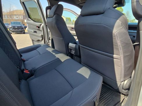 Used 2025 Toyota Tacoma SR5 image 13