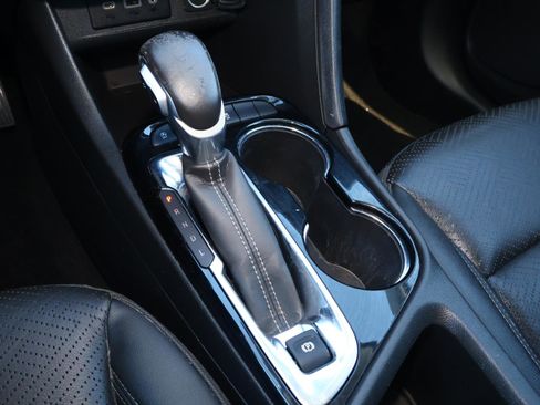 Used 2023 Buick Encore GX Essence w/ Experience Buick Package image 25