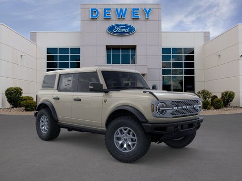 New 2025 Ford Bronco Badlands AWD/4WD image 8